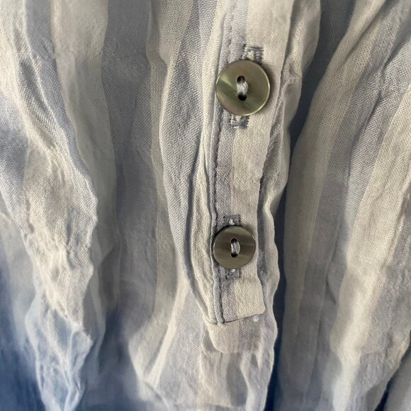 Free People Blouse Top Blue Size Small S Smocked Henley Ombre $78 New - Picture 6 of 6